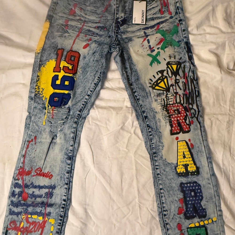 Rue21 Multicolor Graphic Skinny Jeans - Picture 6 of 9